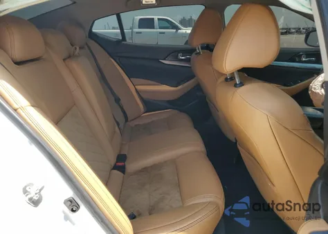 2018 Nissan Maxima 3.5S z USA, uszkodzony, nr VIN 1N4AA6AP3JC362653